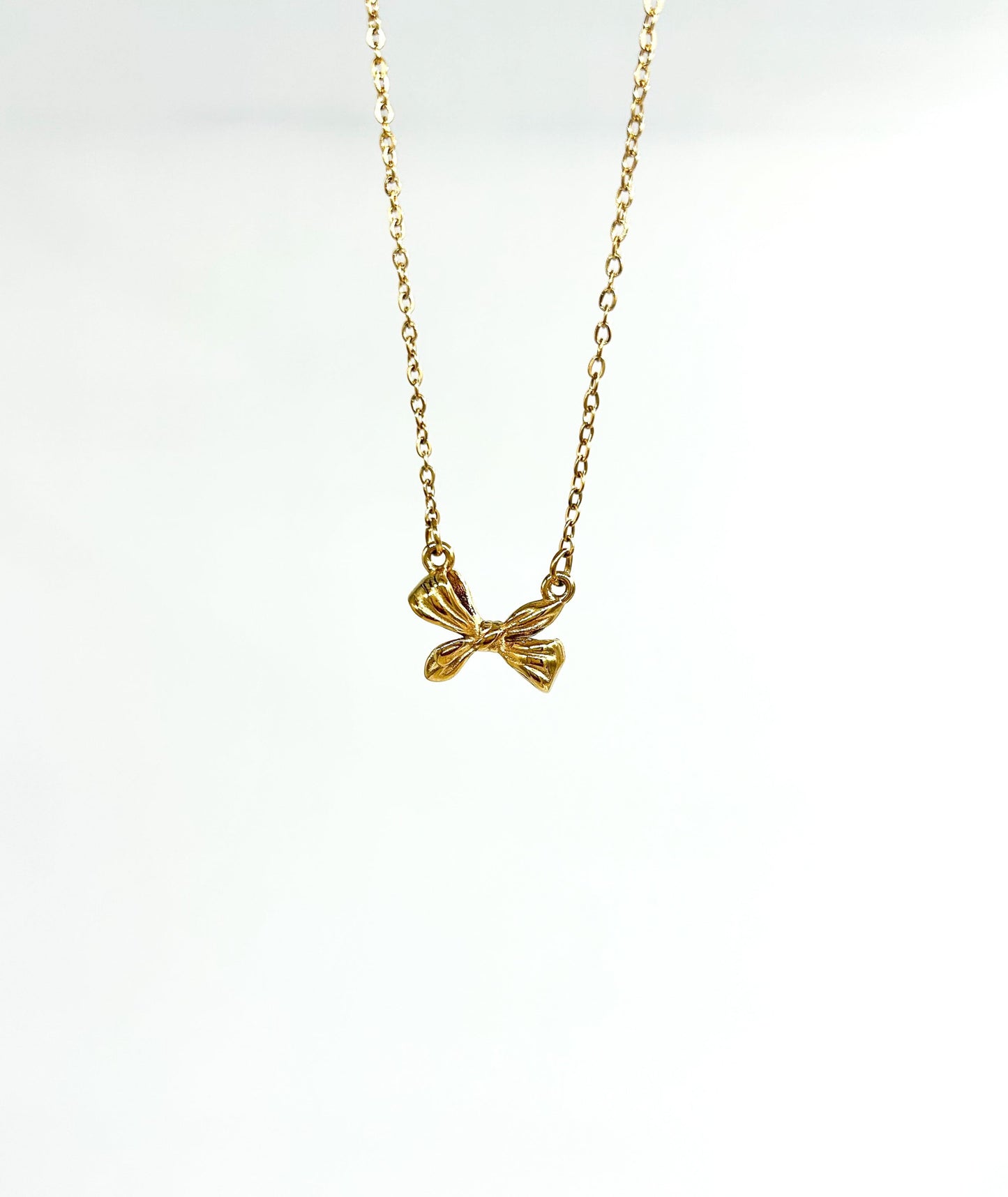 Aurelia Bow Necklace
