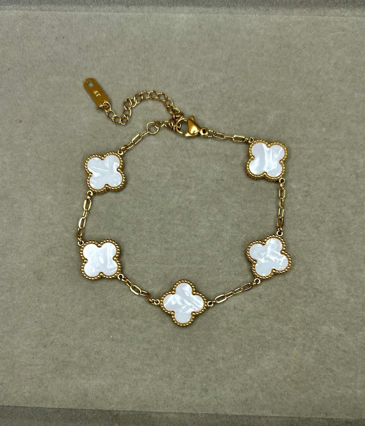 Arabella White Clover Bracelet