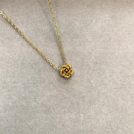 Iris Necklace